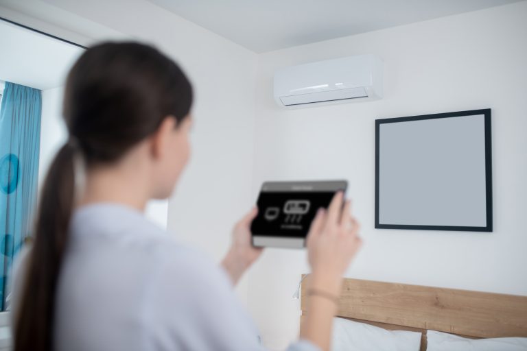 Klimatyzacja: Jak Często Należy Wykonywać Serwis w Warszawie – Profesjonalne Montaże od FPKlima.pl